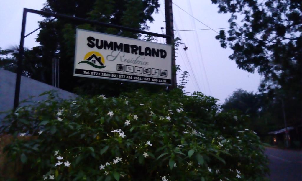 Summerland Residence Udawalawe Eksteriør billede